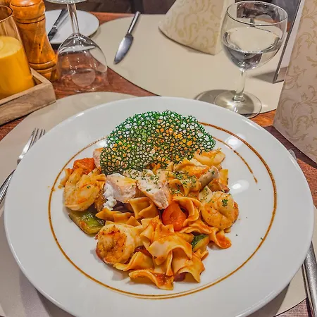 Haus Gimken 4* 에센