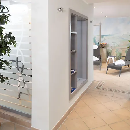 Haus Gimken Otel 4*